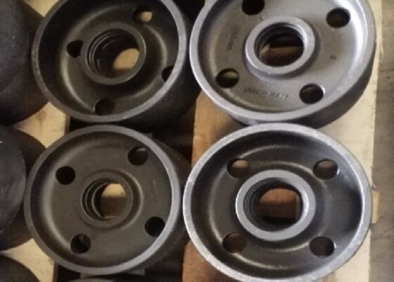 Özel Yüksek Kaliteli Kumlu dökme esnek demir dökme trunnion kapağı OEM kullanılabilir