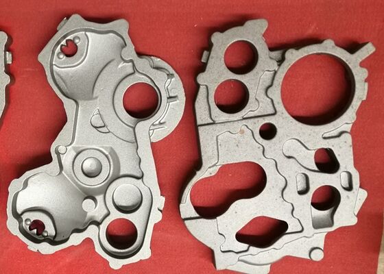 Gri Döküm Malzeme GG 250 ile Kum Döküm Kamyon Parçaları Kılıf Kapak