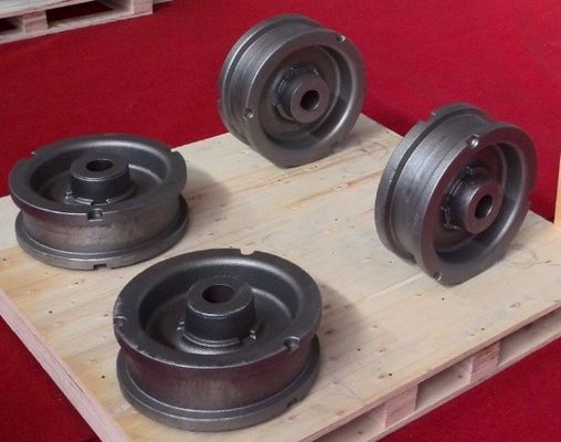 OEM Tarım Makineleri Dökme Demir Parçaları, Shot Blasting Yüzeyli Direksiyon Yol Tekerleği