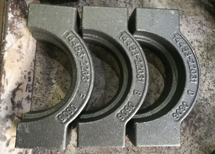OEM Yüksek Kaliteli Kum Döküm Sünek Demir QT450-12 Forklift Dişli Döküm Rulman Kapağı